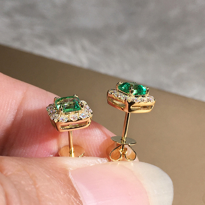Huitan Eternity Green CZ Stud Fülbevaló Női Arany Szín Luxus Menyasszonyi Esküvői Fülbevaló Elegáns Fülkiegészítők Party Ékszerek