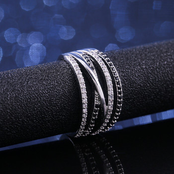 Huitan New Twist Етнически стил Дамски пръстени за пръсти с черно-бял камък Микро павирани Изненадващ подарък за жени Модерни бижута пръстени
