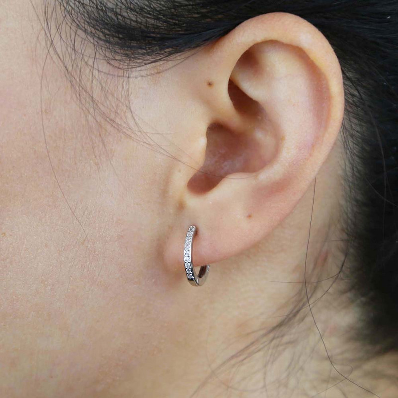 2023 m. Nauji minimalistiniai maži CZ žiediniai auskarai moterims Vyriški kubiniai cirkonio auskarai, paauksuoti mieli papuošalai, 5–13 mm