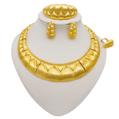 Seturi de bijuterii de culoare aurie pentru femei Colier Cercei Dubai African Indian Mireasa Accesorii flori Seturi de bijuterii Colier