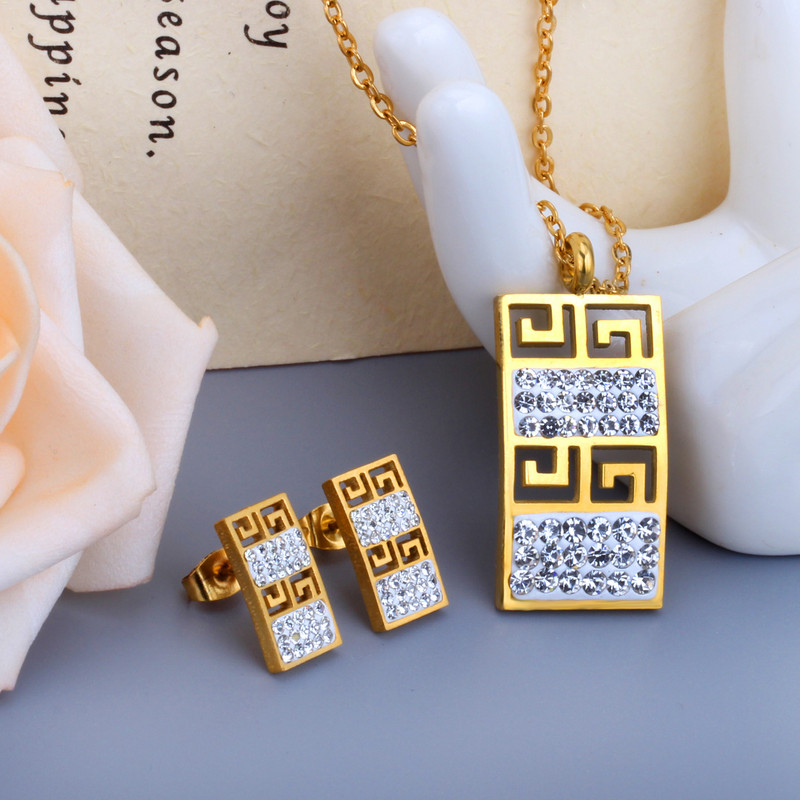 LUXUSTEE Set de bijuterii din zirconiu cubic de mireasă, de culoare aurie, de culoare argintiu, cu pandantiv cu geometrie, din oțel inoxidabil, pentru femei.