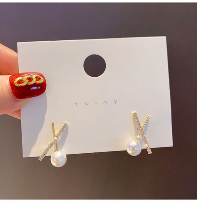 Modne naušnice Nakit Srebrne boje Male biserne mačkaste naušnice s nitnama za žene Djevojke Ljeto Naušnice s cvijetom tratinčice Pendientes