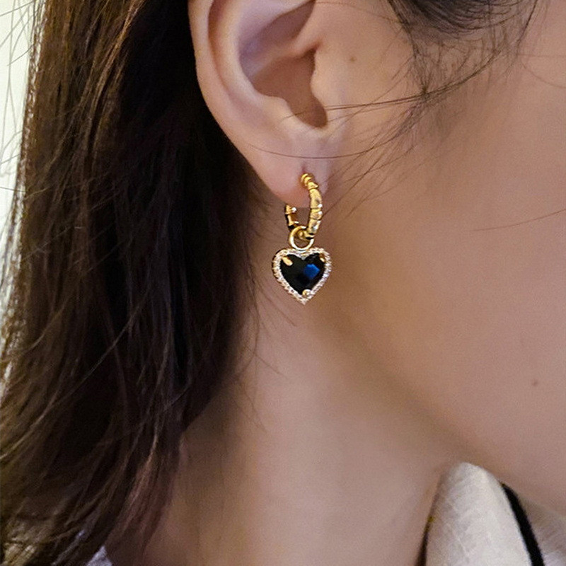 Új fekete cirkon szívű fülbevaló női lányoknak koreai elegáns brincos divat ékszerek arany színű kör fülbevalók