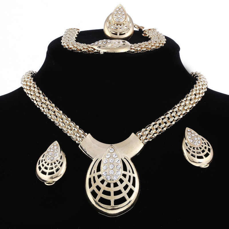 Privjesci Pozlaćeni setovi nakita za žene Geometrijska narukvica Prsten Ogrlica Naušnice 4 kom Vjenčani set Nakit za zaručničke zabave