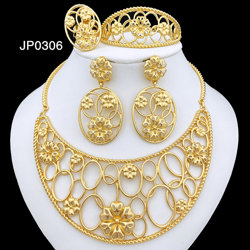 Ékszerkészletek Női Nyaklánc készlet Gyönyörű Nemes Nők számára Ingyenes kiszállítás Esküvői Party Bál ékszerek