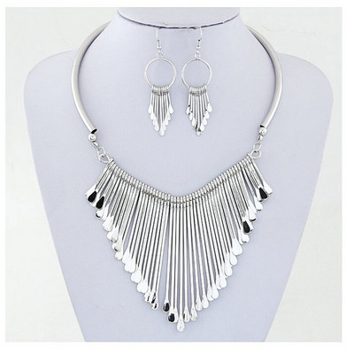Ahmed Bijuterii Geometrie Moda Metal Ciucuri Set de bijuterii Colier Cercei Pentru Femeie Nou Boho Maxi Colier Colier FEROD