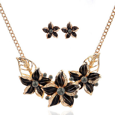 Ahmed Bijuterii Geometrie Moda Metal Ciucuri Set de bijuterii Colier Cercei Pentru Femeie Nou Boho Maxi Colier Colier FEROD