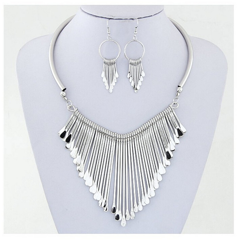 Ahmed Bijuterii Geometrie Moda Metal Ciucuri Set de bijuterii Colier Cercei Pentru Femeie Nou Boho Maxi Colier Colier FEROD
