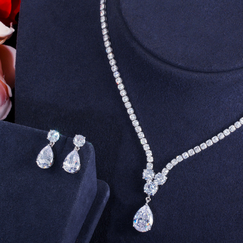 CWWZircons Fashion Cubic Zirconia Colier și cercei cu pandantiv cu picături de apă Seturi de bijuterii pentru nuntă de mireasă pentru petrecerea mireselor T397
