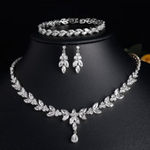 Set de bijuterii pentru cercei cu frunze rafinate Uilz pentru femei Accesorii pentru petrecerea de nunta Cercei cu zirconiu Seturi de colier cadou pentru mireasa