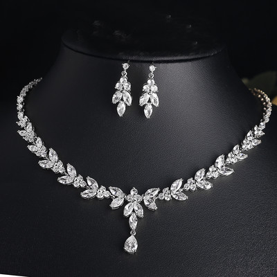 Set de bijuterii pentru cercei cu frunze rafinate Uilz pentru femei Accesorii pentru petrecerea de nunta Cercei cu zirconiu Seturi de colier cadou pentru mireasa