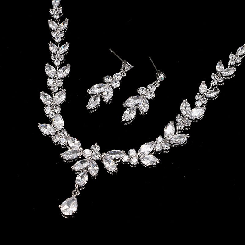 Set de bijuterii pentru cercei cu frunze rafinate Uilz pentru femei Accesorii pentru petrecerea de nunta Cercei cu zirconiu Seturi de colier cadou pentru mireasa
