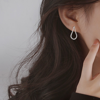 Nou 2022 ciucuri lungi Joker negru contractat cercei cu bile de metal pentru femei temperament nunți bijuterii cadou