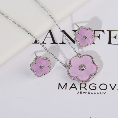 Zlrcon Flowers Flve Leaf Petale Femei Lovely Sweet Fashlon Bijuterii Set 2pc Pandantiv Colier Cercei Brldal Glfts Hlgh Quallty