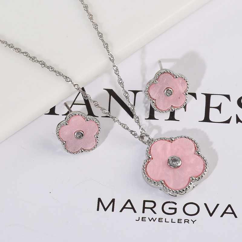 Zlrcon Flowers Flve Leaf Petale Femei Lovely Sweet Fashlon Bijuterii Set 2pc Pandantiv Colier Cercei Brldal Glfts Hlgh Quallty