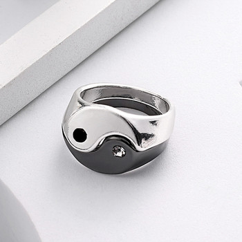 2Pcs Creative Yin Yang Gossip Ring Simple Metal Drop Oil Tai Chi Chifted Rings Set for Women Men двойка Най-добър приятел Бижута Подарък