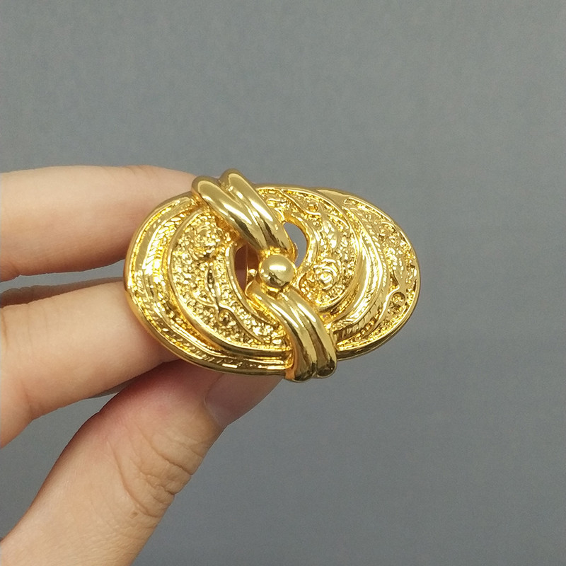 Nový dizajn Dubaj zlaté farebné šperky pre ženy Dubaj módny náhrdelník náušnice prsteň náramok sada nevesta svadobný darček párty