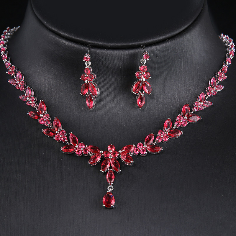 Emmaya Seturi de bijuterii rafinate clasice pentru femei Accesorii pentru petreceri de nunta Cercei cu zirconiu cubic și colier Cadou Ofertă caldă