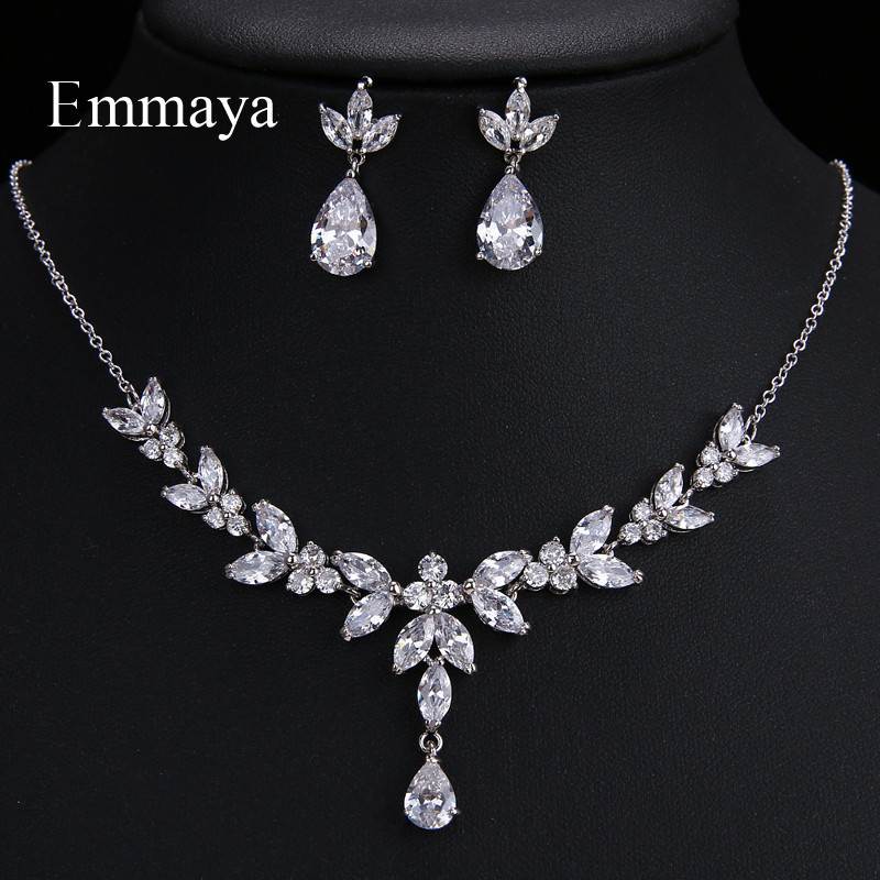 Emmaya Seturi de bijuterii rafinate clasice pentru femei Accesorii pentru petreceri de nunta Cercei cu zirconiu cubic și colier Cadou Ofertă caldă