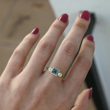 Изискан модерен златен цвят пръстен за жени Луксозни инкрустирани морски сини циркониеви камъни Комплект брачни пръстени Булчински годежни бижута