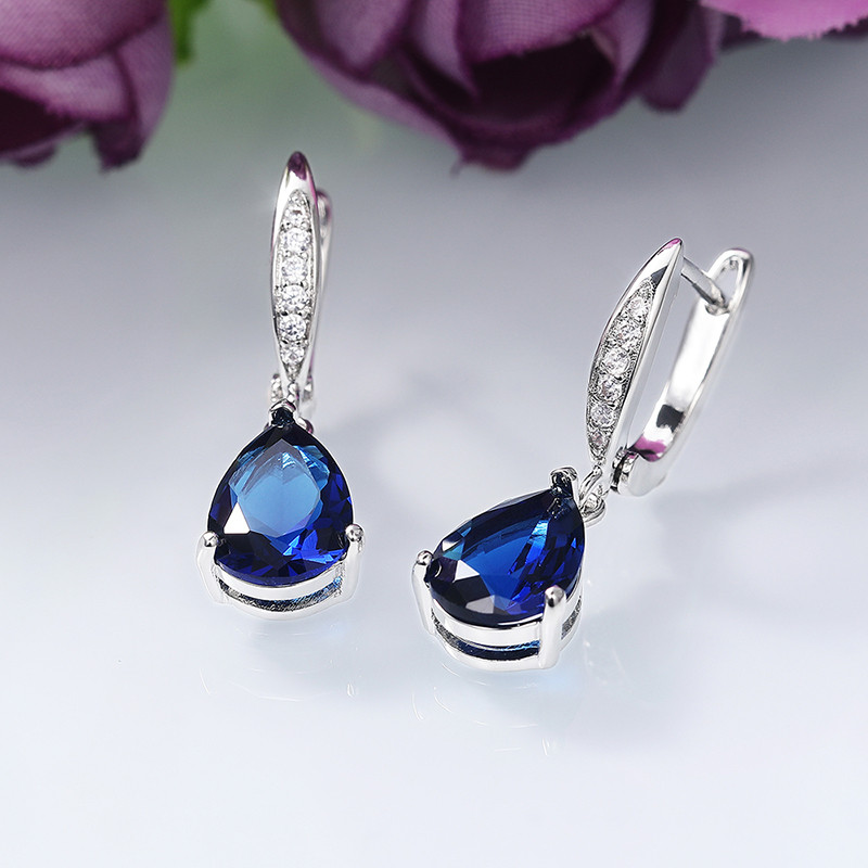 Huitan cercei cu picătură pentru femei Bijuterii de modă 2021 Trend Noble Blue CZ Cercei suspendați pentru petrecere, nuntă, aniversare, cadouri de dragoste
