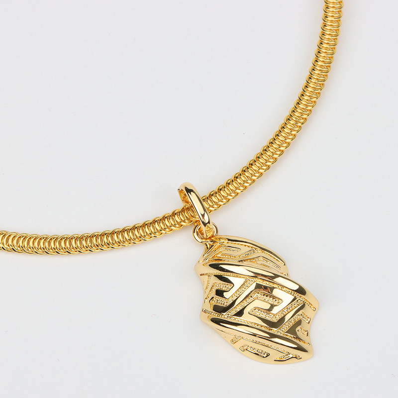 Moda femei Bijuterii Twist Design Choker Colier Cercei și brățară Inel de culoare aurie Nunți Bijuterii pentru Dubai African