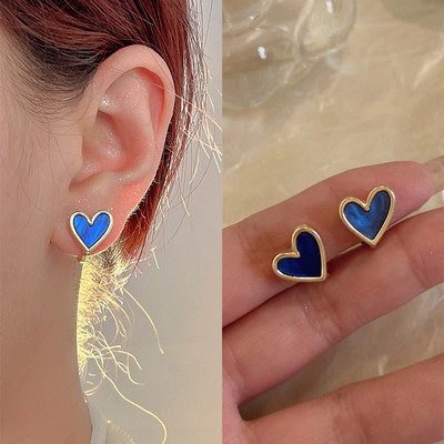 Novi nakit za žene 2022. Trendovska moda Visokokvalitetne štipaljke za uši Luksuzne i svestrane slatke naušnice Elegantne naušnice s kopčama