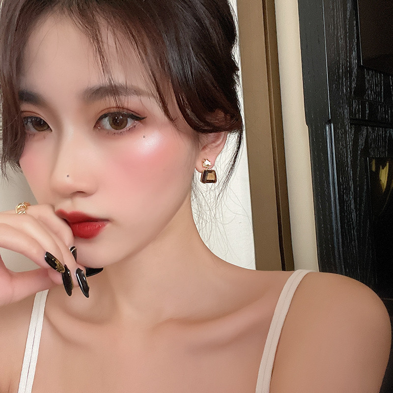 Fejlett, geometrikus, sárgásbarna kristály négyzet alakú lógó fülbevaló nőknek koreai divatékszer Goth party luxus lány aranyos fülbevaló