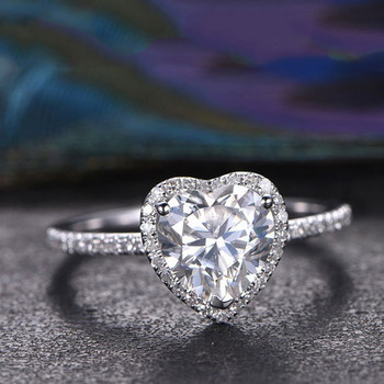 Луксозен сребърен пръстен със сърце за жени Изискан моден метален инкрустиран с бели циркониеви камъни Сватбен пръстен Годежни бижута