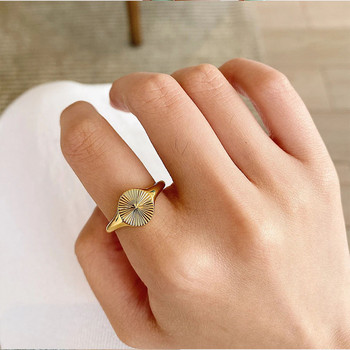 Висококачествени вълнообразни пръстени за жени Минималистичен кръгъл пръстен с изискани лъчи Текстура Пръстен с печат от неръждаема стомана Пръстен с купол