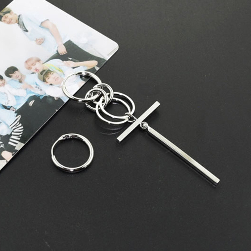 Modne kružne naušnice za muškarce Geometrijske korejske naušnice u punk stilu Bang Boys BTS-049 Kpop ljubitelji nakita Najbolji darovi 2021.