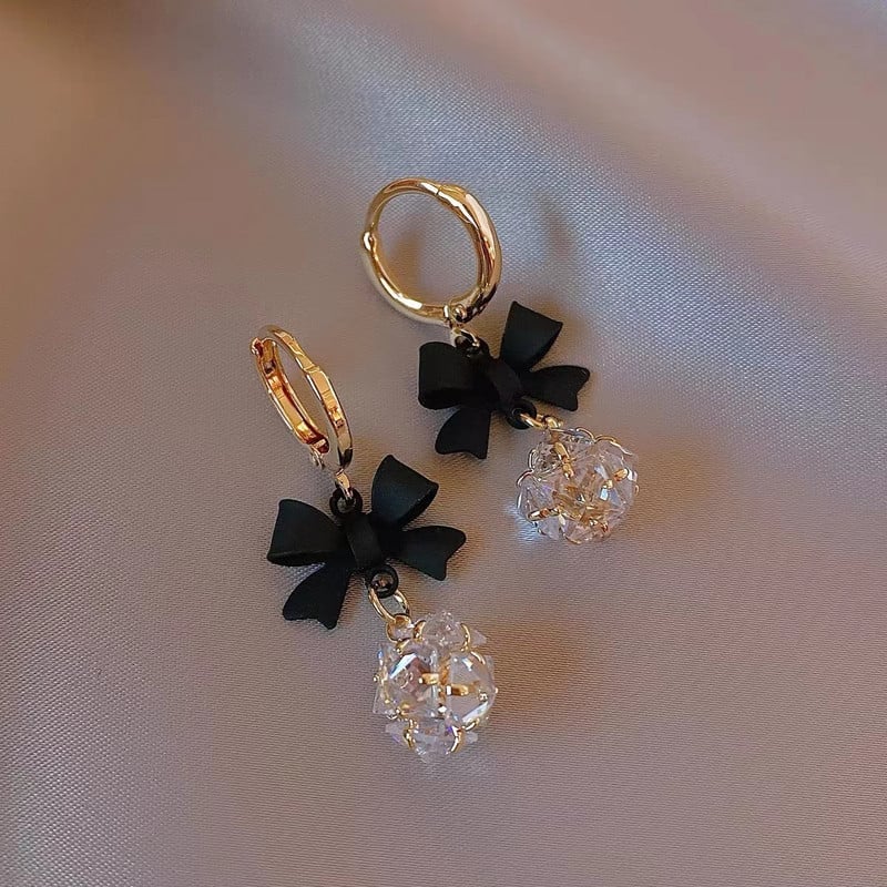 Elegantné dámske čierne mašľové zirkónové guľôčkové prívesky s príveskom na ucho, kórejské módne náušnice pre ženy a dievčatá, párty šperky, darčekové doplnky