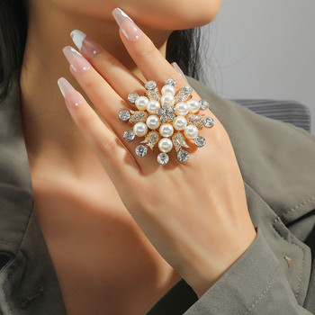 Елегантен бял перлен кристал с цвете Дамски пръстен Аксесоари за бижута Луксозно голямо корейско цвете Годежен пръстен с циркон Подарък за парти