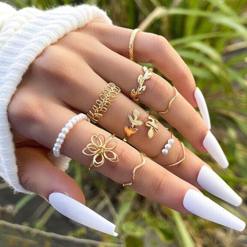 Set de inele cu val de inimă cu fluture roz Boho pentru femei Inele de degete cu strasuri din metal de epocă de culoare aurie 8 buc/set Bijuterii de petrecere Cadouri