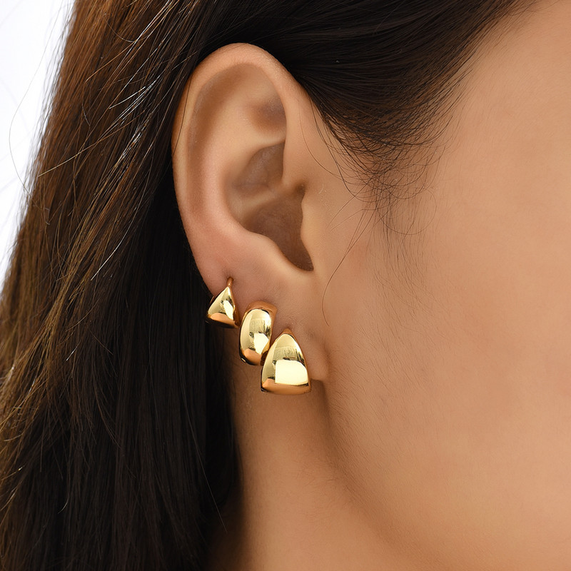 2022-es új design, geometrikus, kerek, vaskos karikás fülbevaló nőknek Kreatív csavart láncos fülcsat piercing Huggies ajándék