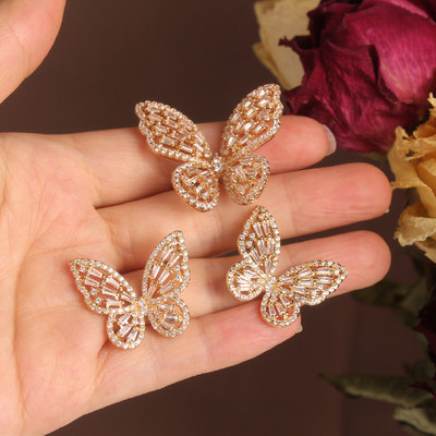 2020 m. karštai parduodami Korėjos madingi papuošalai Išskirtinio vario inkrustuota cirkonio juoda išmanusis drugelis moteriškas auskarų komplektas atviras žiedas