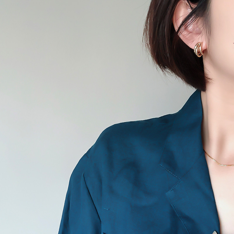 Noii cercei din metal simpli europeni și americani din 2021 sunt accesorii mici pentru bijuterii de modă coreeană pentru femei, fete, studente