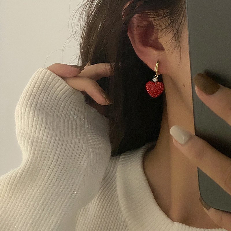 Cercei cu pandantiv cu inimă roșie pentru fete sexy, cercei cu buton pentru ureche, accesorii de bijuterii de lux, cercei de petrecere europeni și americani, pentru femei, cadou