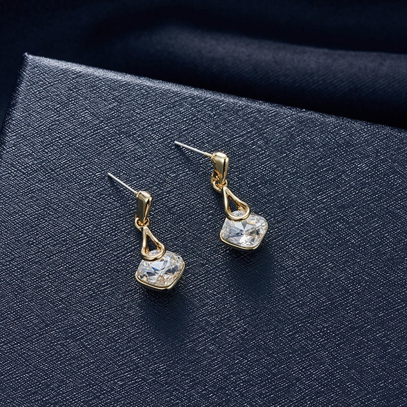 Modni ženski privjesak u obliku kapi vode, kvadratne naušnice s ušnim dijamantima, ogrlica, ženski set nakita