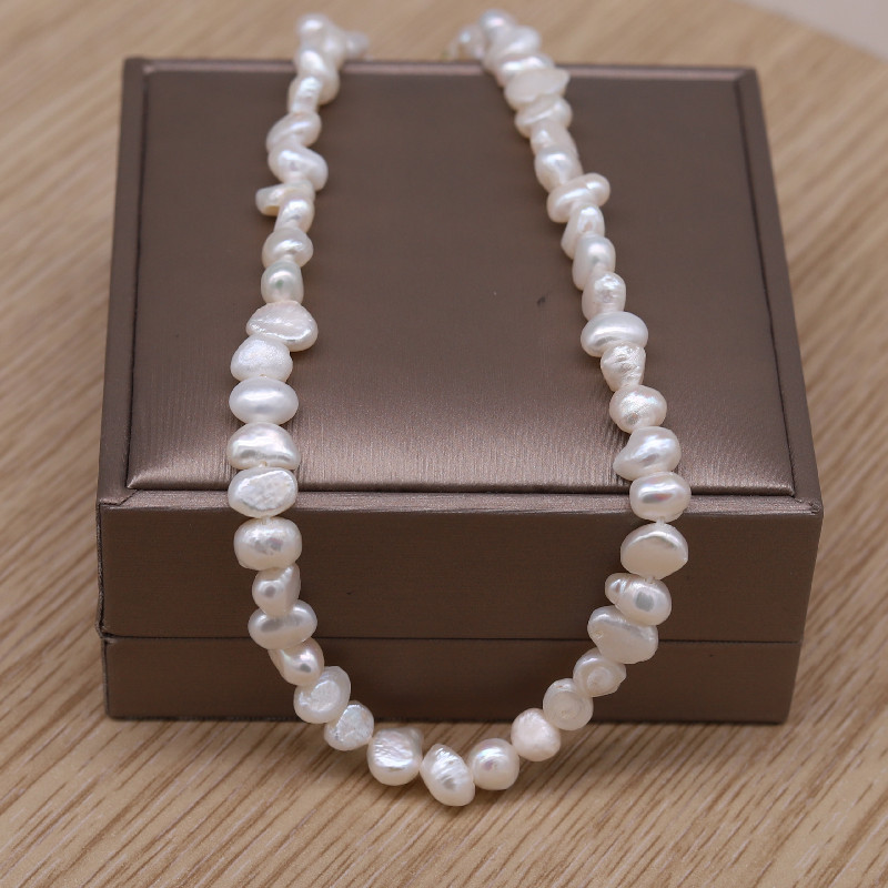 Korea Hot Selling divatékszerek Természetes, szabálytalan édesvízi gyöngy karkötő nyaklánc női parti kiegészítőkkel