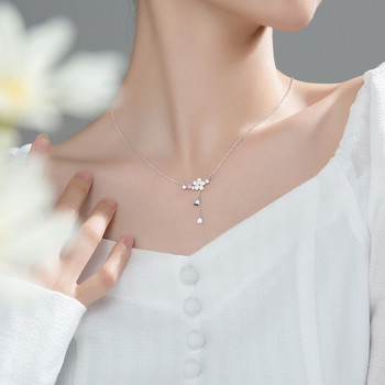 Корейски лунни перли Цирконови обеци за жени Елегантни кристални цветя Черешови цветове Обеци Годишнина Сватбени бижута
