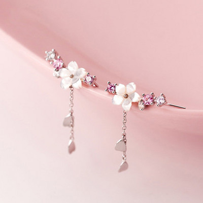 Корейски лунни перли Цирконови обеци за жени Елегантни кристални цветя Черешови цветове Обеци Годишнина Сватбени бижута