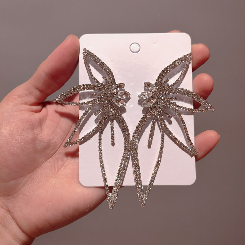 Cercei pentru femei, cu strasuri strălucitoare, cu frunze mari, cu flori pentru cină, petrecere de nuntă, bijuterii de lux, accesorii pentru cercei