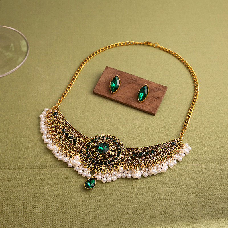 Set de bijuterii de nuntă de cristal elegant de lux pentru femei, vintage, cercei cu picătură de apă, set de colier de culoare aurie indiană, cadou de mireasă