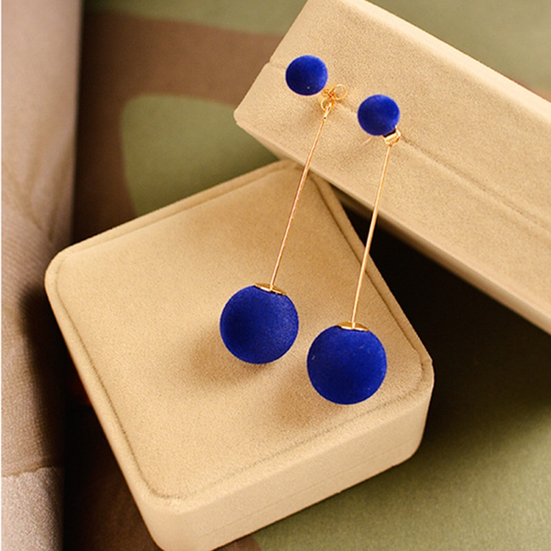 Divatos piros fekete plüss golyós fülbevaló nőknek koreai bársony kerek hosszú bojt lógó fülbevaló nyilatkozat ékszer