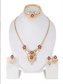 Különféle divatos eltúlzott menyasszonyi nyaklánc fülbevaló ékszer szett Aranyozott ékszer kiegészítők