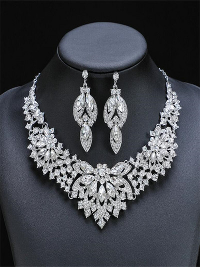 Flori exagerate bijuterii de lux set de colier retro stil nou Accesorii de bijuterii din aliaj de calitate superioară pentru femei