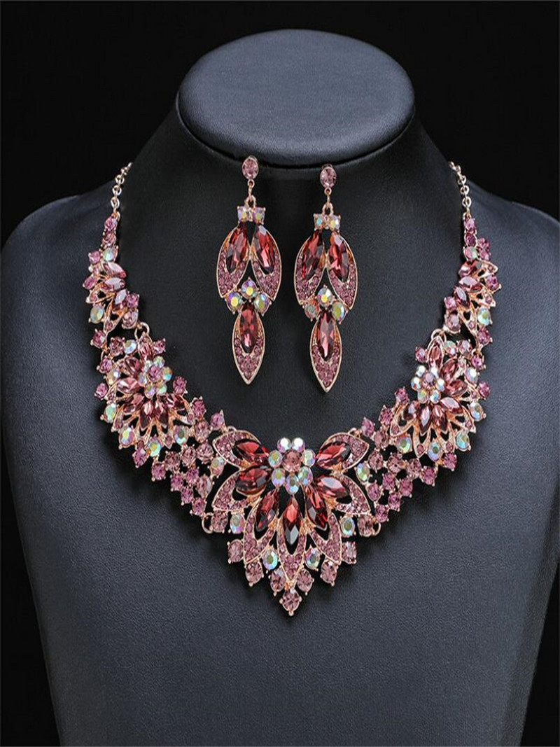Flori exagerate bijuterii de lux set de colier retro stil nou Accesorii de bijuterii din aliaj de calitate superioară pentru femei