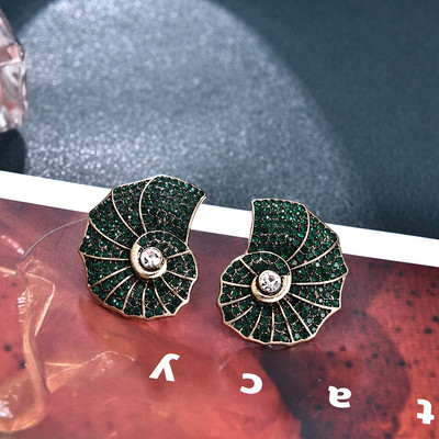 Cercei Ztech Za, culoare verde, cristal/stras, cercei lungi cu pandantiv geometric, bijuterii vintage, accesorii pentru femei