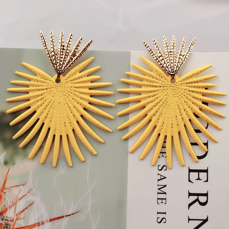 Νέα υπερβολικά μεγάλα σκουλαρίκια για γυναίκες Ακανόνιστο γεωμετρικό σκουλαρίκι από κράμα ψευδαργύρου Μόδα γυναικεία κοσμήματα Δώρα αποκριών κόκκινο πράσινο